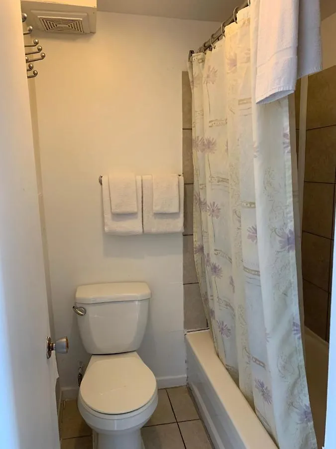 **  Motel Le Jardin Quebec City Canada